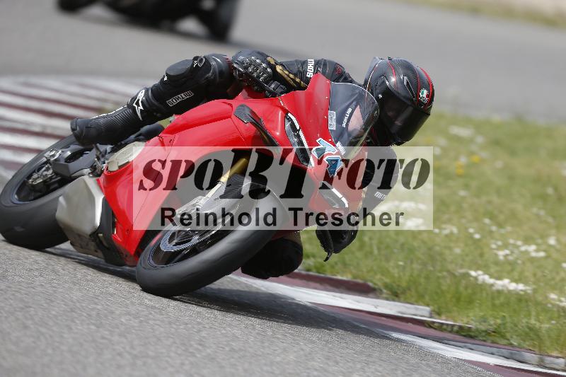 /10 20.04.2026  Pluess Moto Sport ADR/Freies Fahren/74